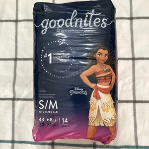 Disney Princess MOANA Goodnites, Biancheria da letto notturna per ragazze S/M - Foto 1 di 2