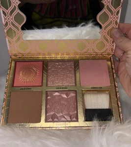 BENEFIT Blush Bar Cheek Palette 5 Shades w/ Brush - Picture 1 of 7