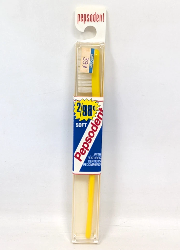 全新 复古 Lever Brothers Co Pepsodent 软尼龙刷毛 黄色牙刷 — 第 1/2 张图片