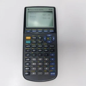 Calculadora científica gráfica TI-83 con estuche Texas Instruments probada y funciona - Imagen 1 de 5