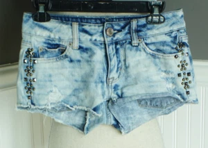 American Eagle Shorts Damen 00 blau Acid Wash Denim Nieten Akzente abgenutzt - Bild 1 von 2