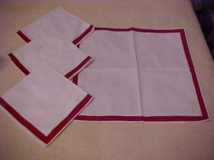 4 servilletas de tela vintage con bordes granates 82514 - Imagen 1 de 2