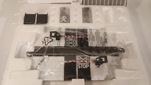 Hawthorne Village Bachmann Scala HO RR Crossing Gate Track Set OPEN NOX, INUTILIZZATO - Foto 1 di 6