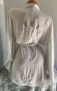 Victoria’s Secret Robe Satin ANGEL Rhinestones Bling Kimono Sleeve sz XS/S - Picture 1 of 6