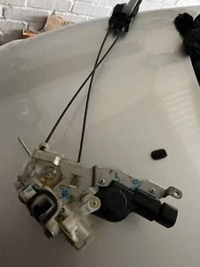 Suzuki Alto - Nissan Pixo - 2009 -  2013 Rear Passenger Side Door Lock. - Picture 1 of 3