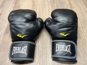 Everlast Classic Boxing Training 12oz Gloves - Picture 1 of 6