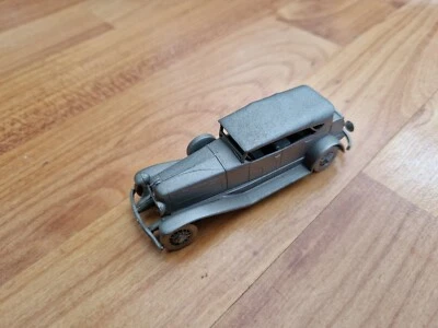 DANBURY MINT CLASSIC 1934 DUESENBERG J PHAETON PEWTER REPLICA MODEL CAR - Image 1 of 3