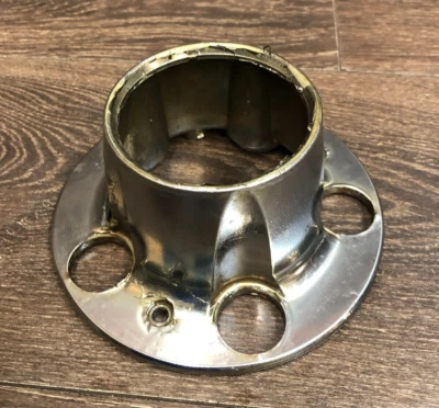 Ford Ranger, Bronco ll, Explorer 4x4 : 1983, 1984, 1985 - 1994, FRONT Chrome Cap - Image 1 of 4