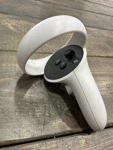 Oculus Meta Quest 2 VR Controller (Right Hand) Controller Only JD96CX GENUINE - Picture 1 of 4