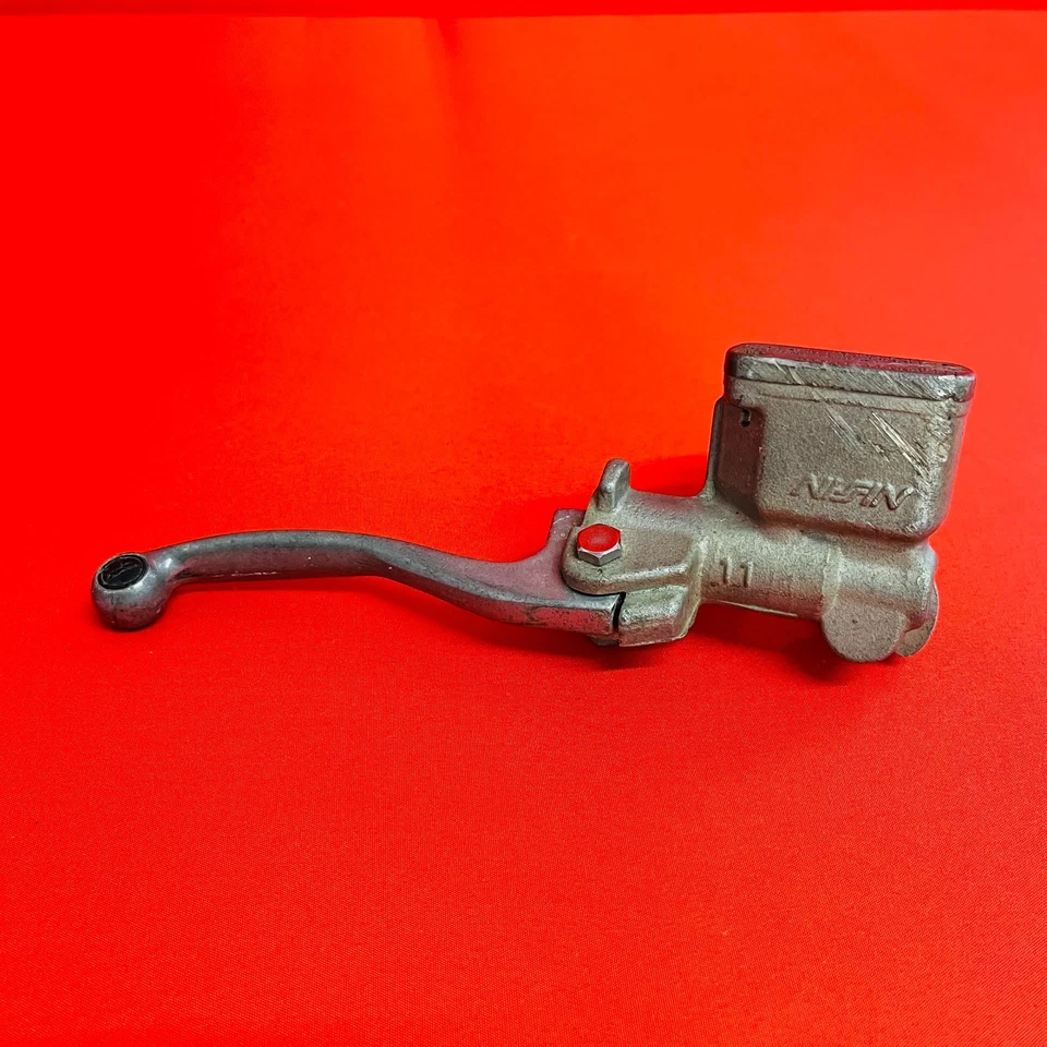 CILINDRO MAESTRO FRENO DELANTERO RM250 ORIGINAL OEM SUZUKI RM 250 (1996-2004) Foto 1 de 4