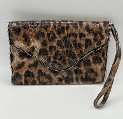 Sondra Roberts Cheetah Print wristlet with Silver Zipper Chain Accent  924 - Image 1 of 4