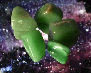 Reiki Charged PREMIUM Green Aventurine Adventurine Healing Crystal Tumble Stone - Picture 1 of 5