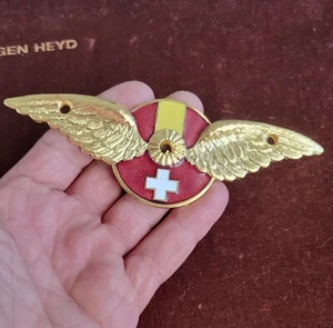 VINTAGE ENAMEL AUTOMOBILE RADIATOR CAR EMBLEM / BADGE # HISPANO SUIZA - Picture 1 of 4