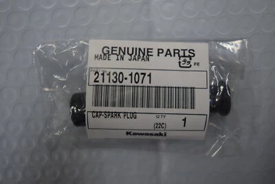 Tapa de bujía Kawasaki OEM 21130-1071 Foto 1 de 2