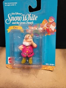 WALT DISNEY MATTEL 1993 SNOW WHITE & THE 7 DWARFS DOC - Bild 1 von 3