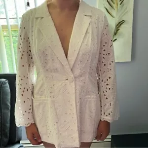 Blazer CHARO RUIZ IBIZA Kora nuovo Broderie Anglaise taglia Large - Foto 1 di 15