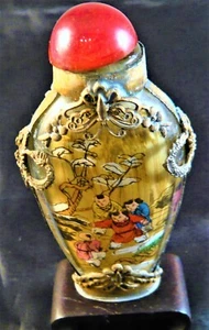 ANTIQUE CHINESE REVERSE GLASS FINE  PAINTED SNUFF BOTTLE METAL DETAIL DESIGN RAR - Picture 1 of 12
