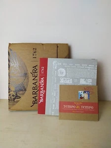 Cofanetto Barbanera 1762 Libro , DvD, Francobollo e mappa edizione 2012 RARO - Foto 1 di 12