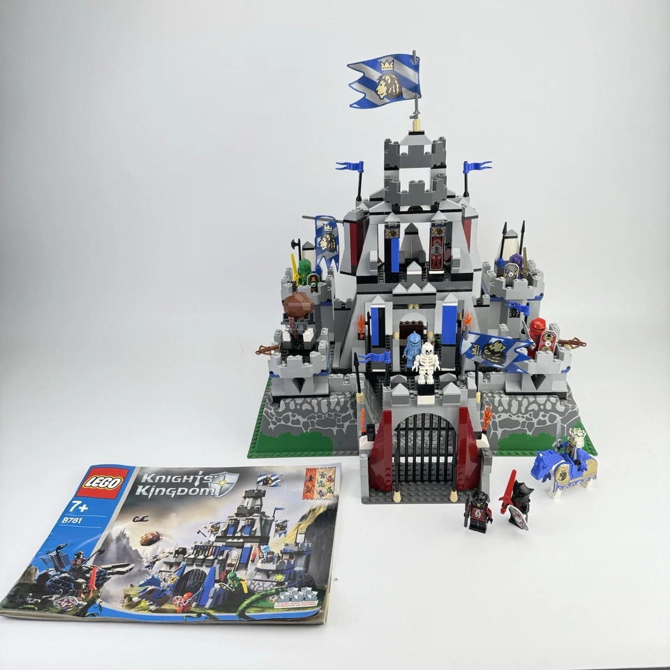 LEGO The Castle of Morcia (8781), 95% Complete with All Minifigs and Manual - Image 1 of 4