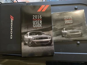 2016 Dodge Challenger SRT H/C Factory Original Owners Manual w DVD and Case - Bild 1 von 3