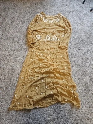 Vestido midi bordado floral amarillo mostaza fabuloso talla XL free people Foto 1 de 4