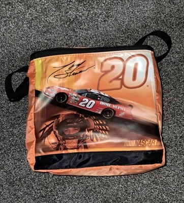 Bolsa refrigeradora aislada legal NASCAR Tony Stewart #20 Track. De colección RARO Foto 1 de 4