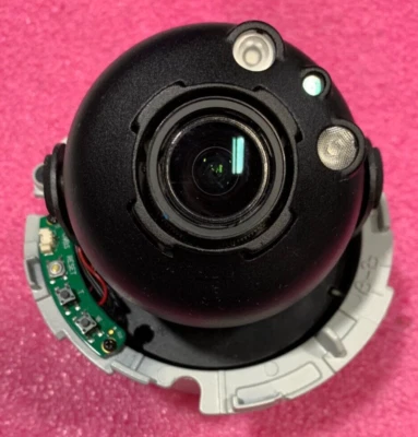 Honeywell H3W2GR1V 2MP PoE IR Mini Dome Security Camera Indoor 12V - Image 1 of 4