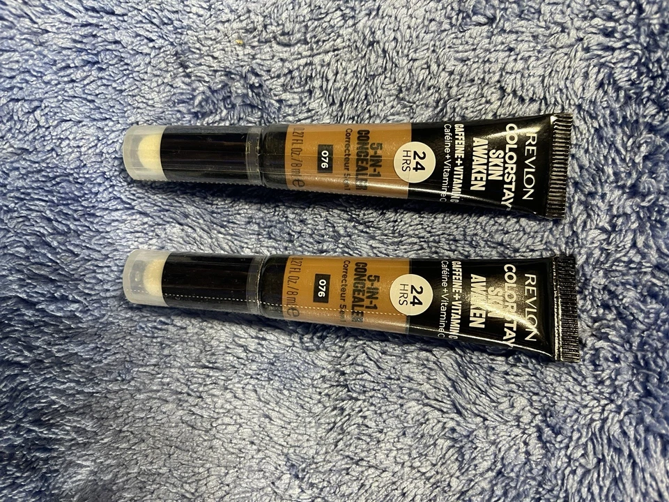 (Paquete de 2) Corrector Revlon ColorStay Skin Awaken 5 en 1 + Cafeína, 076 Caramelo Foto 1 de 1