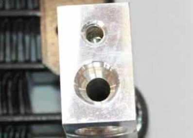 全新 A/C CONDENSER FITS HONDA CIVIC 1994 - 1995 BLOCK FIT 04801SR1305 HO3030112 — 第 1/2 张图片