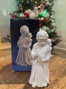1983 AVON NATIVITY COLLECTABLES THE SHEPHERD BOY PORCELAIN FIGURINE - Picture 1 of 13