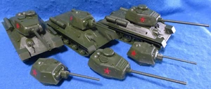 Classic Toy Soldiers 3 WWII Russian tanks T-34/76 + 85 mm with 3 extra turrets - Picture 1 of 5