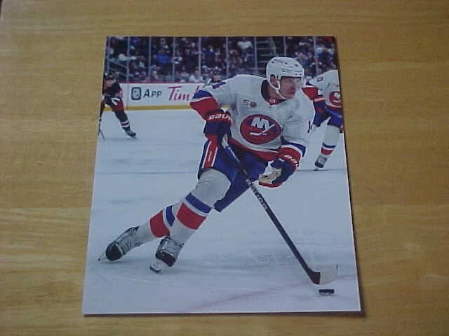 Bo Horvat New York  Islanders Action 8X10 Photo  FREE SHIPPING 3/more - Image 1 of 1