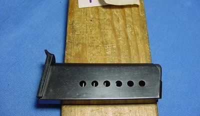 Factory Original Galesi Brescia Caliber 25 ACP  6.35mm 7 Rd Finger Rest Magazine - Image 1 of 4
