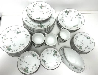 Noritake RC 595 Mapleleaf 73 Piece China Dinner Set Plates Bowls Cups Vintage - Image 1 of 4