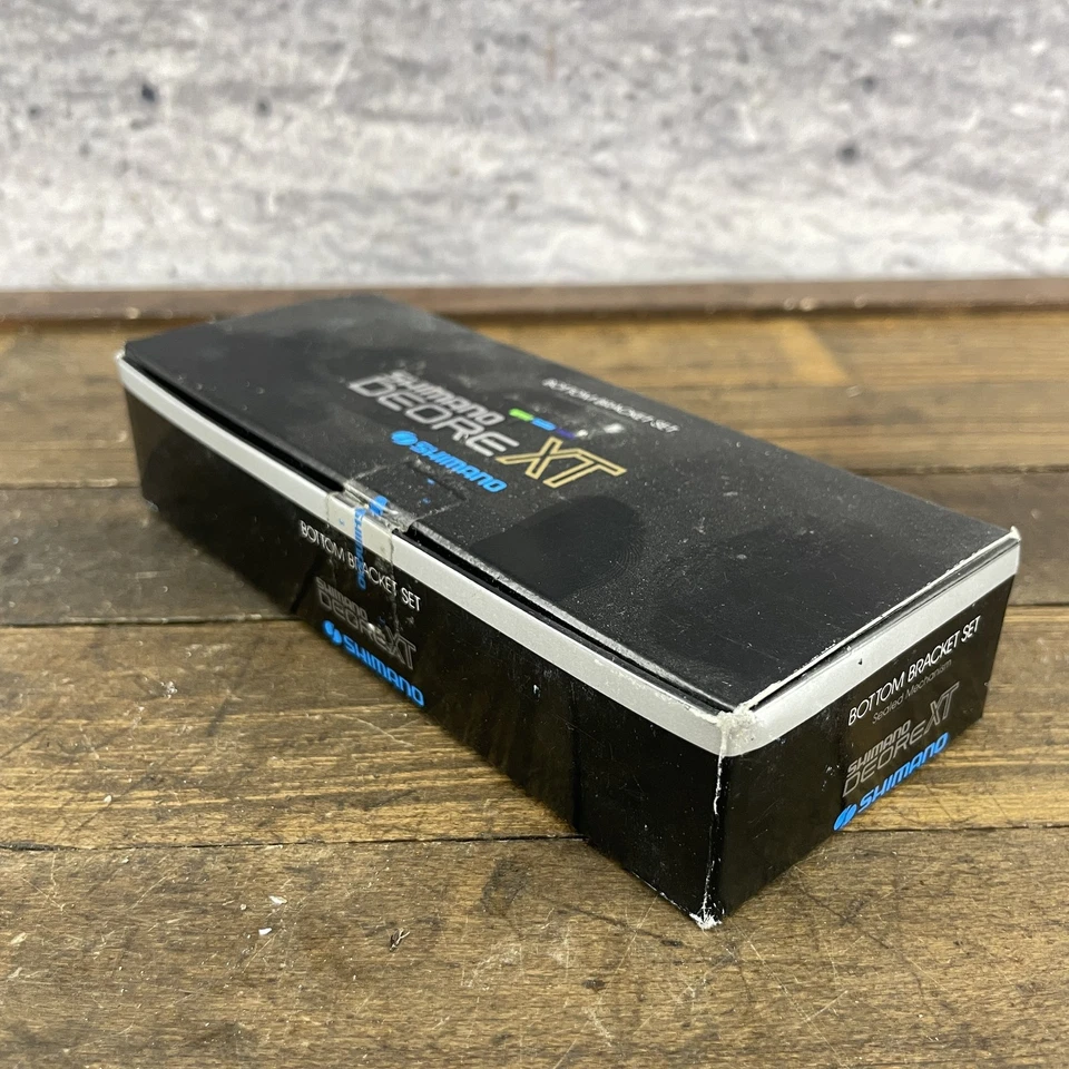 Shimano Deore XT BB-M730 Bottom Bracket Set 126.5mm Vintage MTB Sealed NOS New - Image 1 of 4