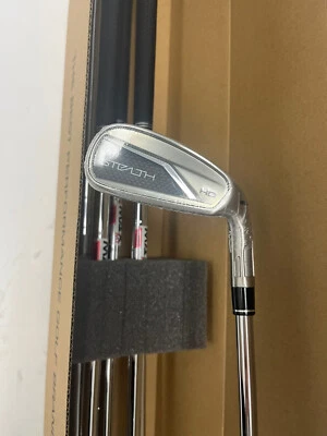 [全新] TaylorMade Stealth 高清铁杆套装/ 5-PW+AW (7 支球杆)/钢-KBS MAX 85/常规 — 第 1/4 张图片