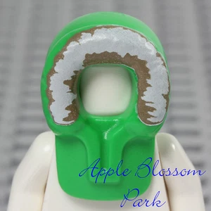 NEU Lego Minifiguren Winter Parka Kapuze Junge Mädchen grüner Mantel Mütze mit weißem Fell Kopfbedeckung - Bild 1 von 5