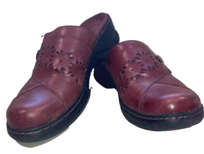 Clarks Zapatos Mujer 8 M Rojo Cuero Mula Zuecos Punta Redonda Botón Informal Comodidad Foto 1 de 4
