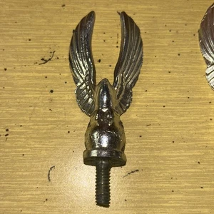 Thunderbird Hood Ornamento Años 50 Rat Rod Hot Rod, Eagle Motocicleta Cromo 3” De Colección - Imagen 1 de 8