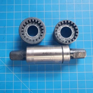 OFMEGA AXEC SEALED CARTRIDGE TYPE BOTTOM BRACKET - Italian - VGC 110mm - Bild 1 von 2