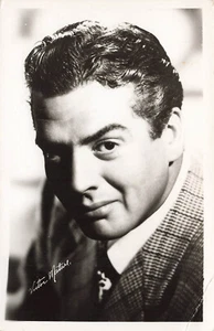 RPPC ESTRELLA DE CINE VICTOR MADURO 1951 VINTAGE FOTO REAL POSTAL 92022 - Imagen 1 de 2