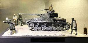 Dioramas de la Seconde Guerre mondiale échelle 1/35 Panzer IV et Panzergrenadiers « Front de l'Est d'hiver » 