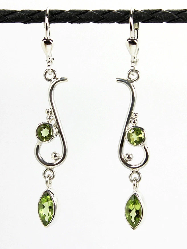 Ohrringe / Ohrhänger aus Silber 925 mit echtem Peridot / Sterlingsilber - Bild 1 von 1
