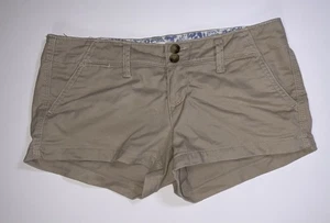 Pantalones cortos chinos vintage American Eagle beige talla 6 para mujer elásticos frente plano - Imagen 1 de 9