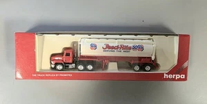 Herpa 6059 HO Feedrite Mack CH 603 Tractor Trailer - Picture 1 of 1
