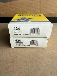 MOOG 424 Universal Joint For Select 05-17 Chevrolet Ford GMC Models - Picture 1 of 7