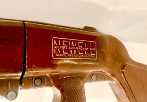 Sub-ametralladora Newell Air Fire juguete Lowell Michigan de colección años 50 para piezas - Imagen 1 de 11