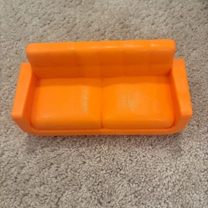 Barbie Puppe Puppenhaus orange Couch Sofa Wohn- oder Familienzimmer Möbel Mattel - Bild 1 von 7