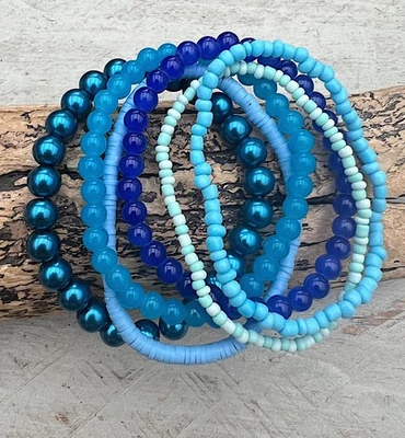 6-teiliges Armband Set Perlenarmband Hippie Boho Surfer Glas, blau Töne 19cm - Bild 1 von 2