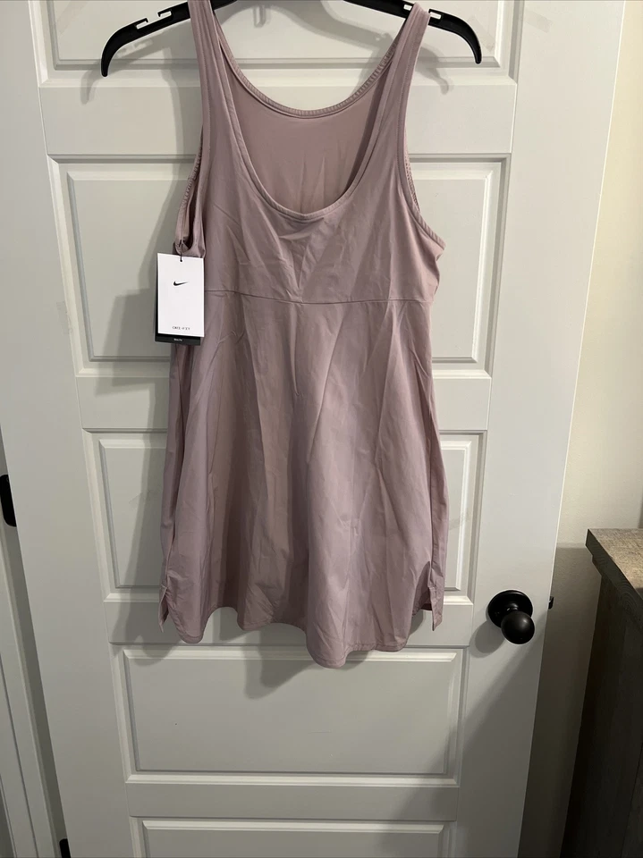 Nike Bliss Training Dress Womens L Mauve Attached Shorts Athletic Tennis
